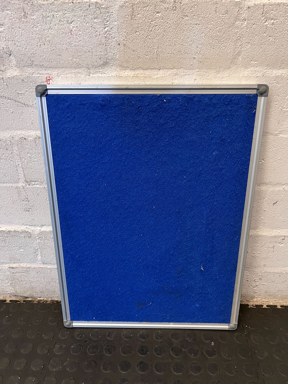Versatile Blue Felt Pinboard with Aluminum Frame - 2ndhandwarehouse.com