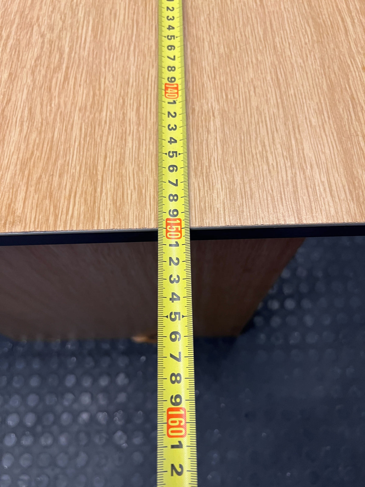 Versatile Light Wood Desk with 2 Drawers - Home Office & Study - Fair used - 2ndhandwarehouse.com