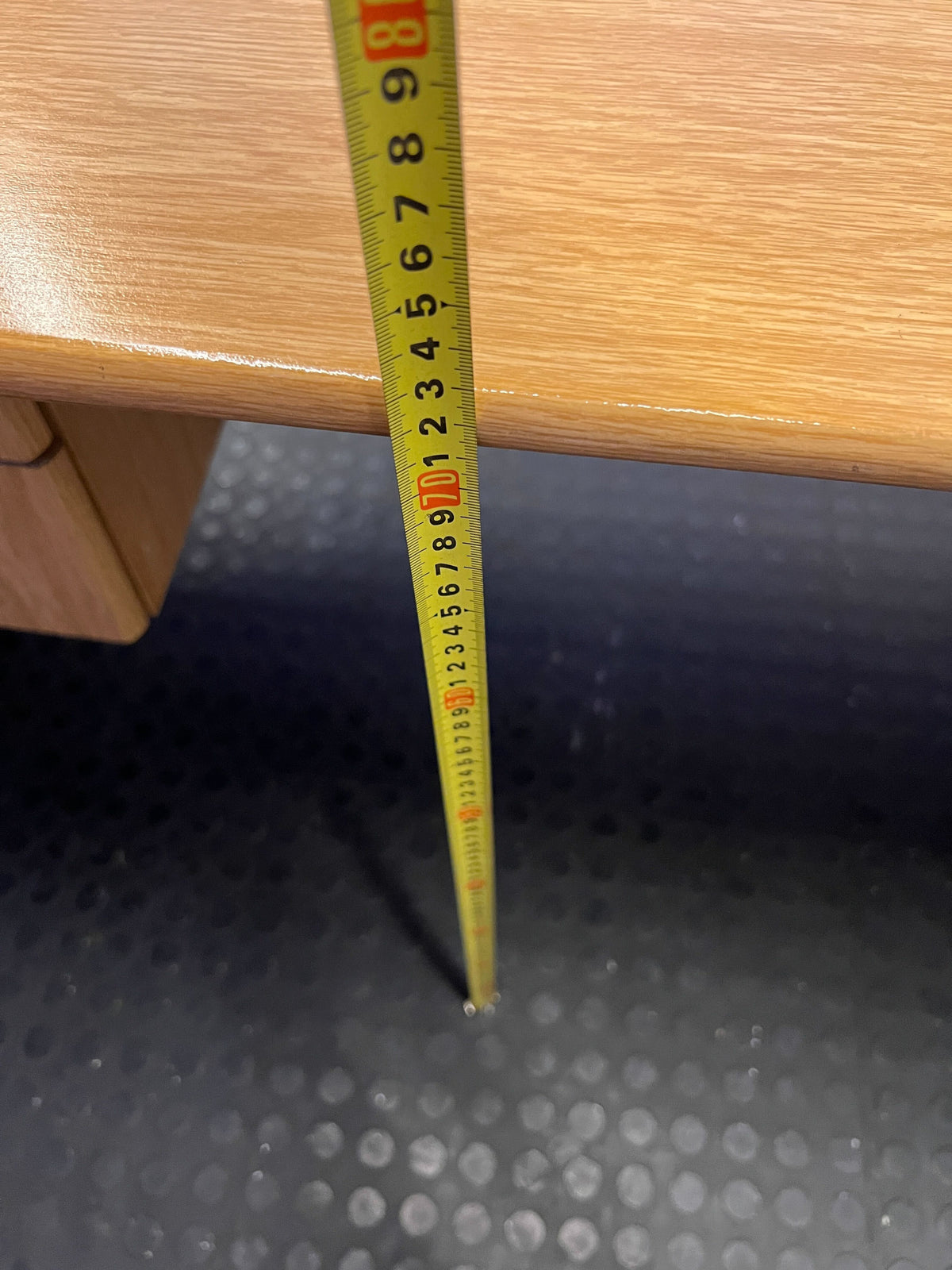 Versatile Light Wood Desk with 2 Drawers - Home Office & Study - Fair used - 2ndhandwarehouse.com