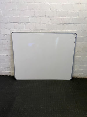 Versatile Magnetic Whiteboard | 150 x 120cm