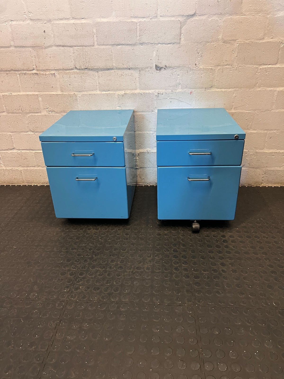 Vibrant Blue 2-Drawer Mobile Filing Cabinet - 2ndhandwarehouse.com