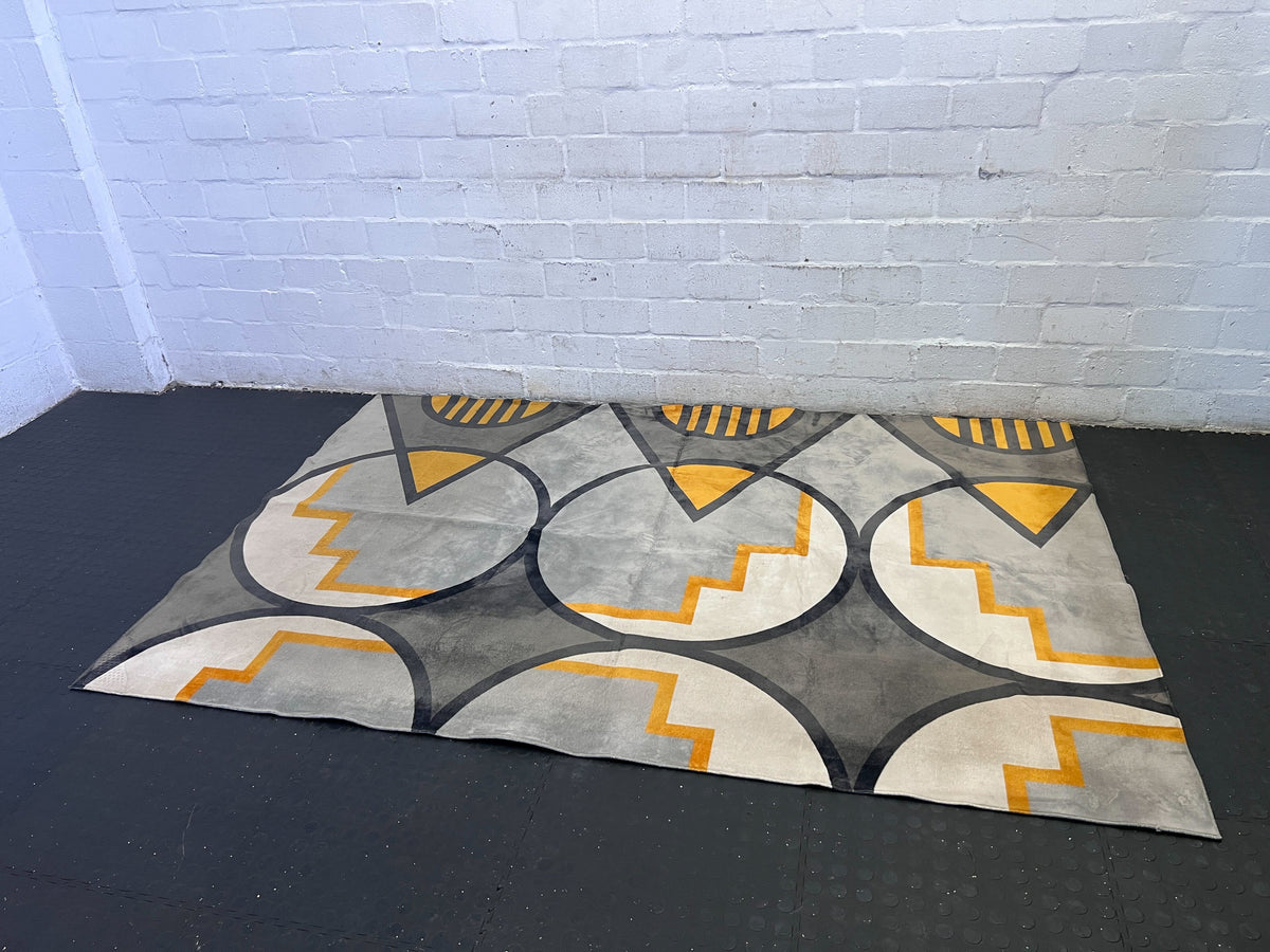 Vibrant Geometric Art Deco Style Area Rug 220 x 150cm