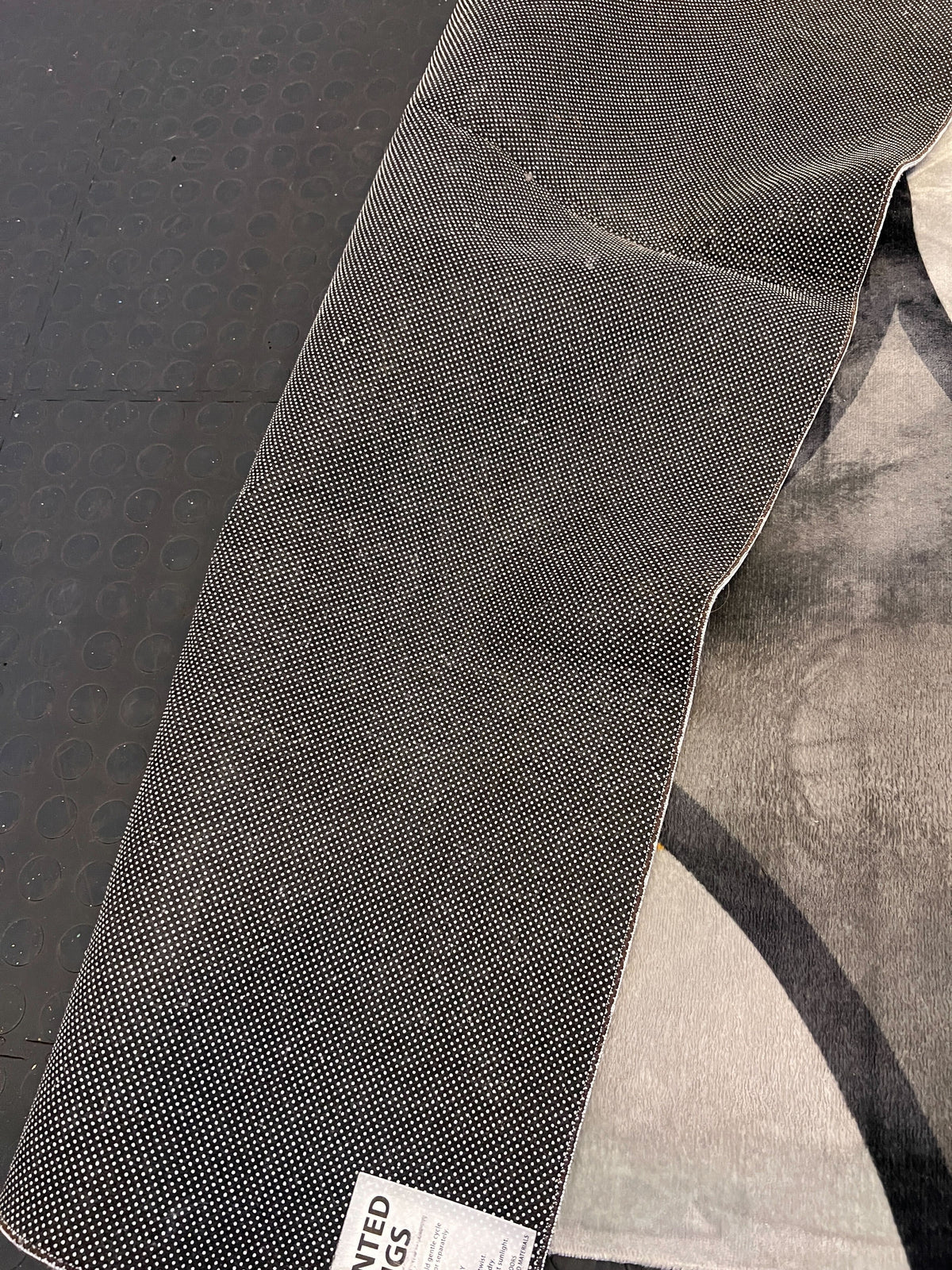 Vibrant Geometric Art Deco Style Area Rug 220 x 150cm