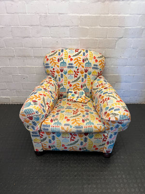 Vibrant Kids' Armchair with Playful Botanical Print