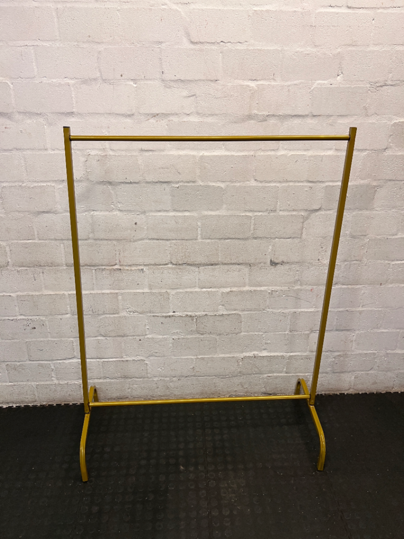 Vibrant Mustard Yellow Metal Clothing Rail - Good Condition - 2ndhandwarehouse.com
