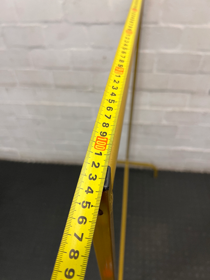 Vibrant Mustard Yellow Metal Clothing Rail - Good Condition - 2ndhandwarehouse.com
