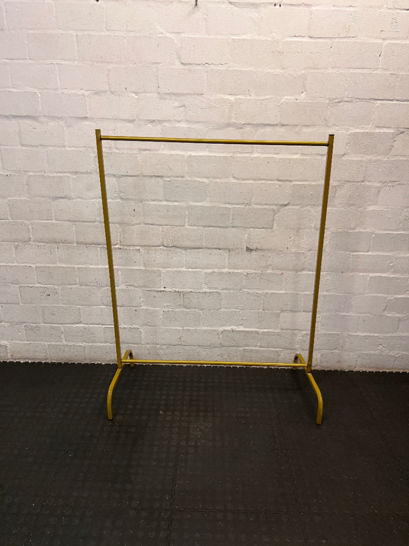 Vibrant Mustard Yellow Metal Clothing Rail - Good Condition - 2ndhandwarehouse.com
