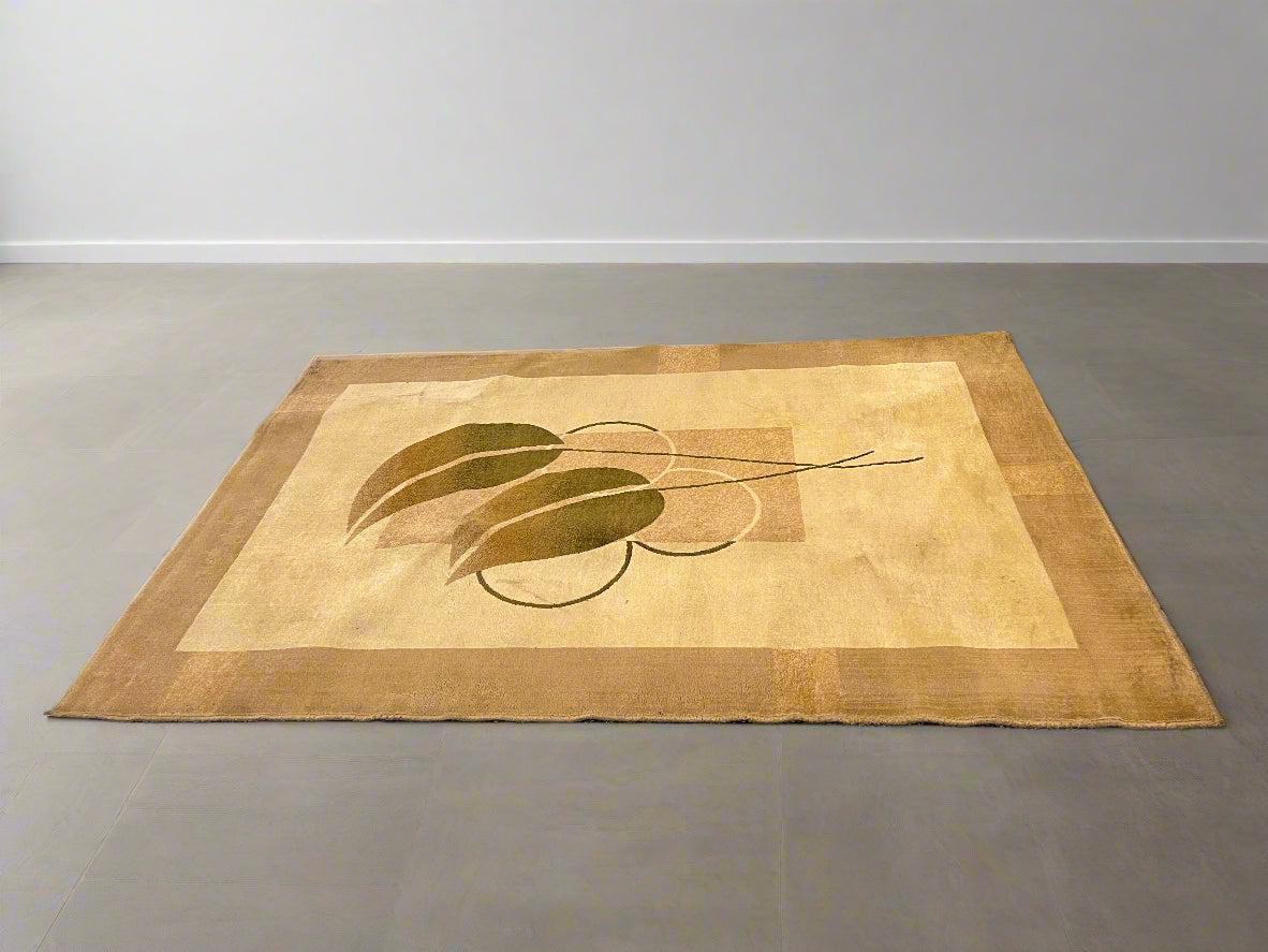 Vintage Beige Area Rug with Leaf Design – Slight Wear