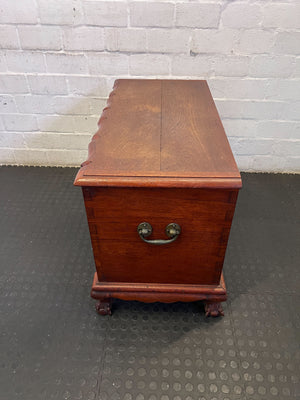 Vintage Carved Wooden Storage Chest with Claw Feet