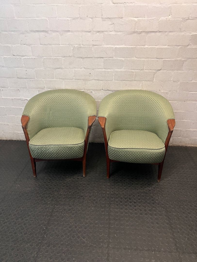 Vintage Green Patterned Tub Armchair with Wooden Frame — Good Condition Antique Suite