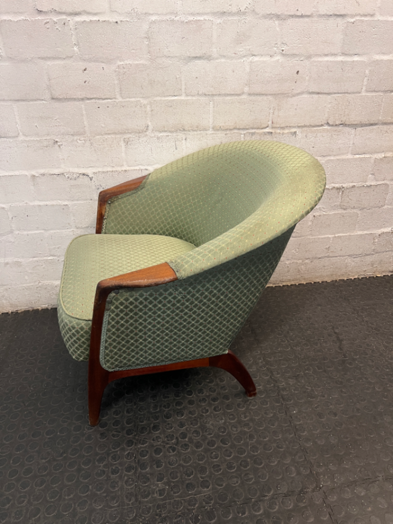 Vintage Green Patterned Tub Armchair with Wooden Frame — Good Condition Antique Suite