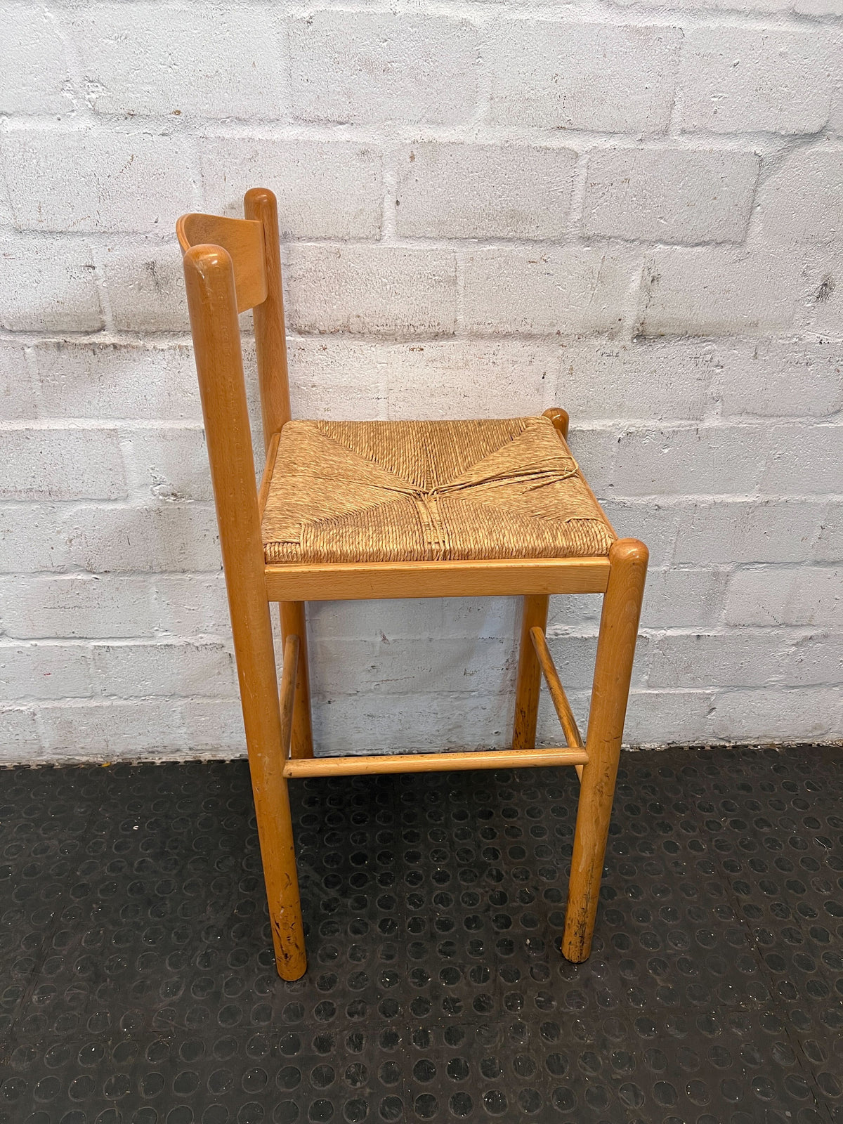 Vintage Natural Wood Bar Chair with Woven Seat – Minor Wear - 2ndhandwarehouse.com