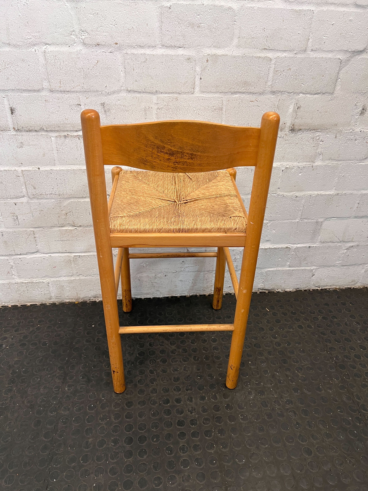 Vintage Natural Wood Bar Chair with Woven Seat – Minor Wear - 2ndhandwarehouse.com
