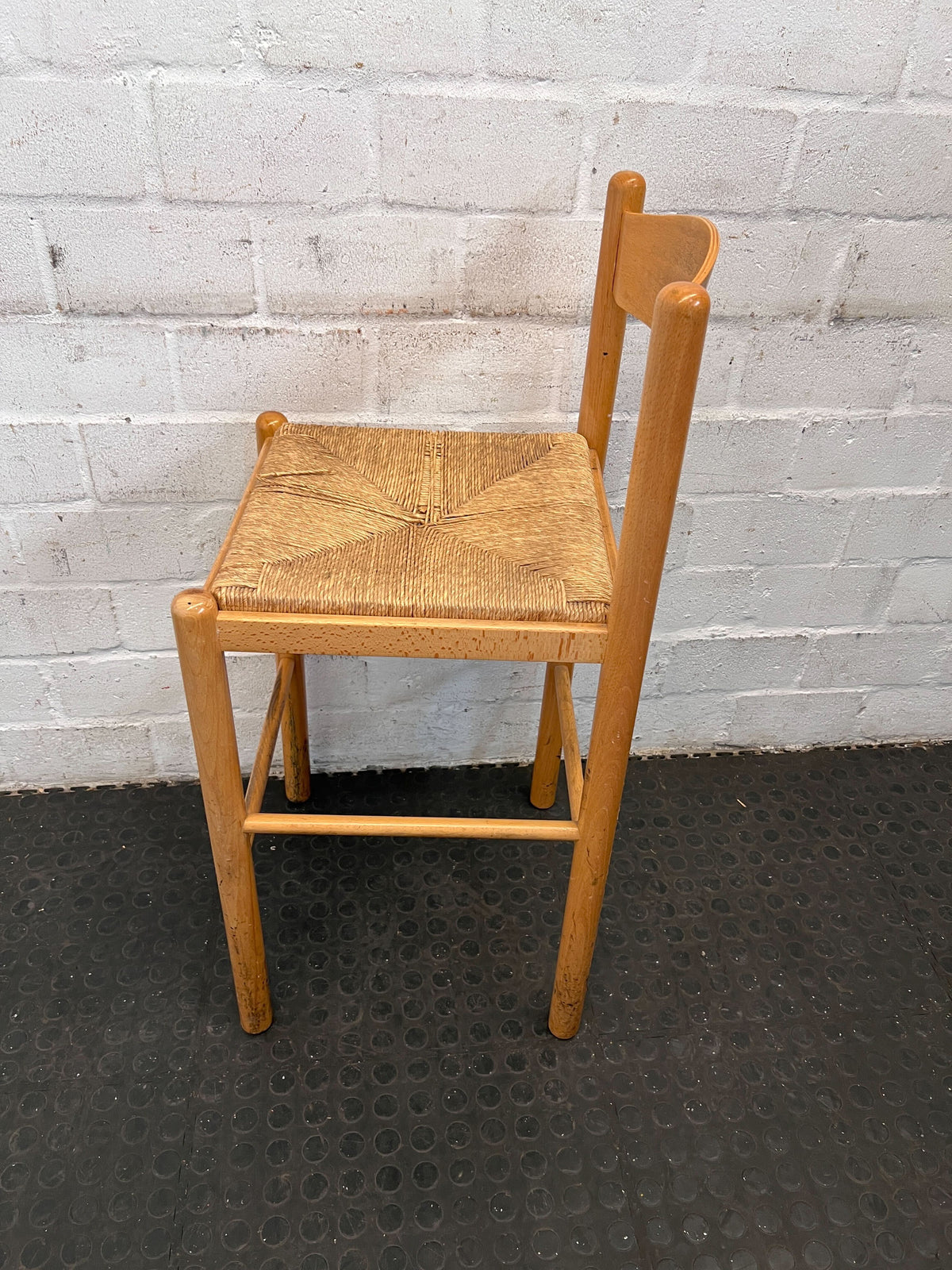 Vintage Natural Wood Bar Chair with Woven Seat – Minor Wear - 2ndhandwarehouse.com