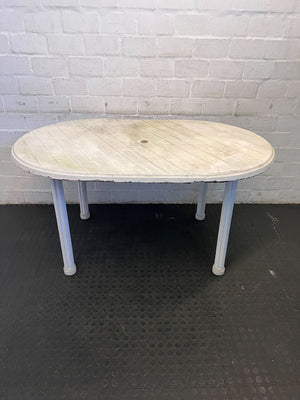 Vintage Oval White Plastic Garden Table with Minor Wear - 2ndhandwarehouse.com