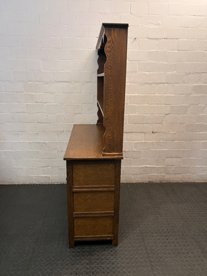 Vintage Style Wooden Welsh Dresser with Scalloped Hutch — Good Condition