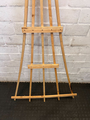 Wooden trellis – Natural Finish with Minor Wear