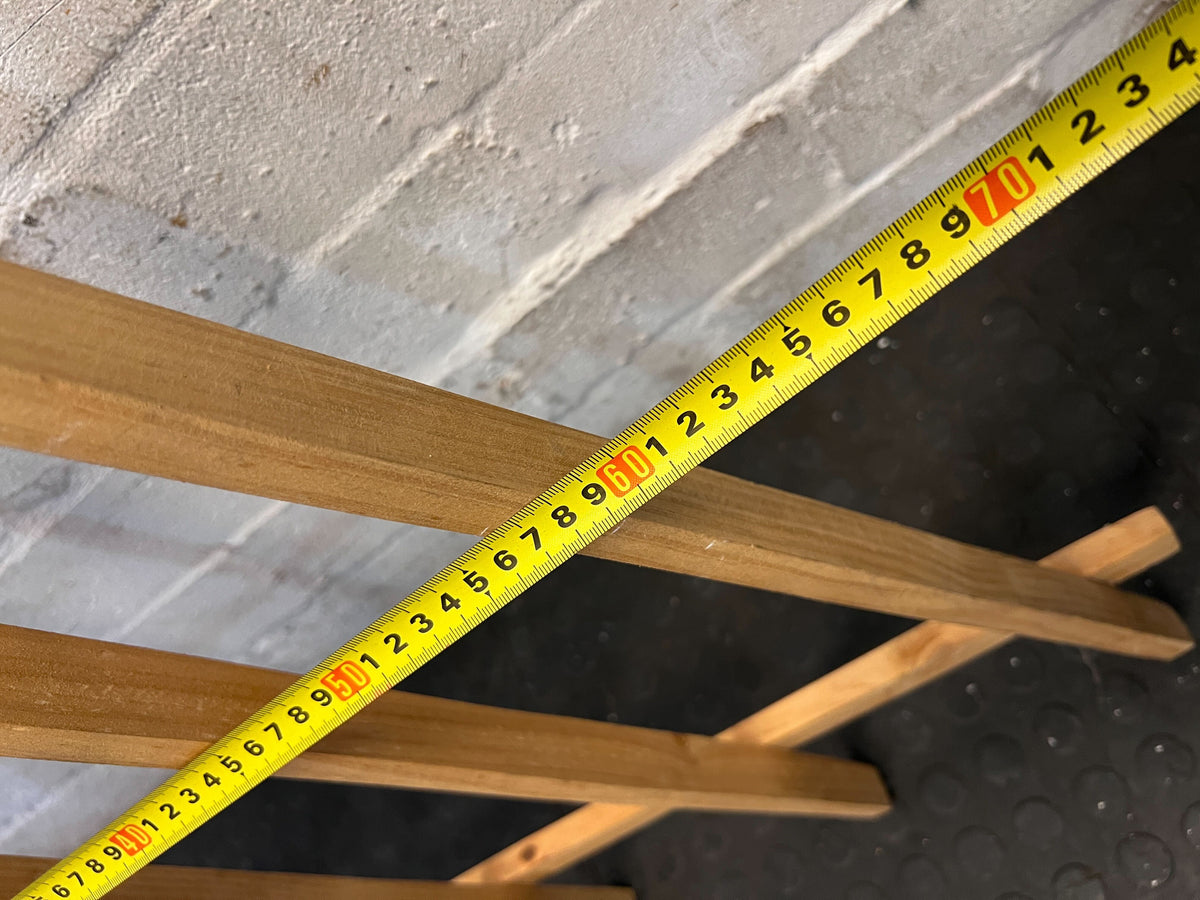 Wooden trellis – Natural Finish with Minor Wear