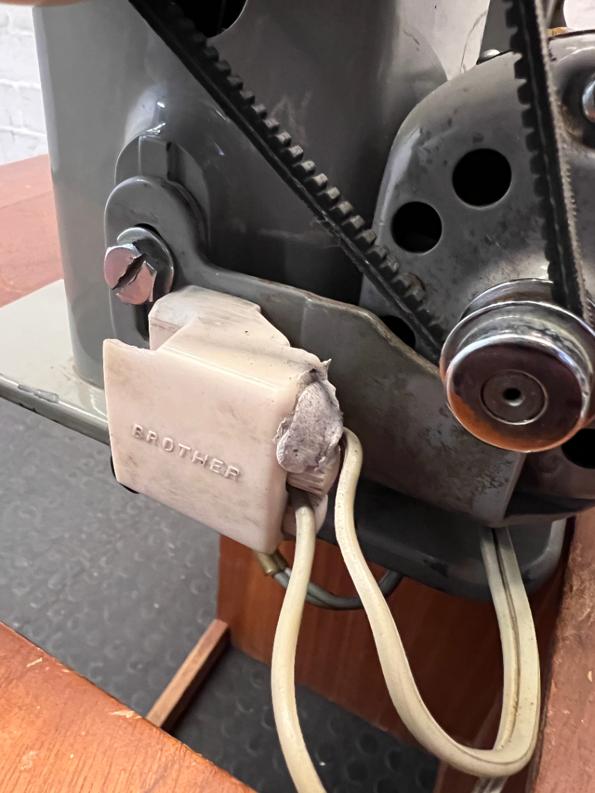Vintage Wooden Sewing Machine Cabinet — Loose Cable Connection and Loose Stitching
