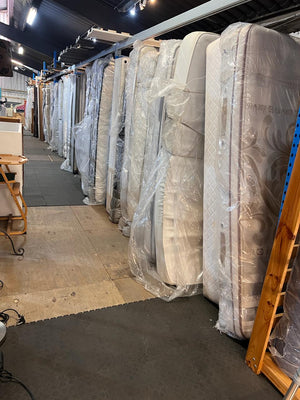 🛏️ Discover Comfort at 2nd Hand Warehouse! Beds & Mattresses Available 🛌