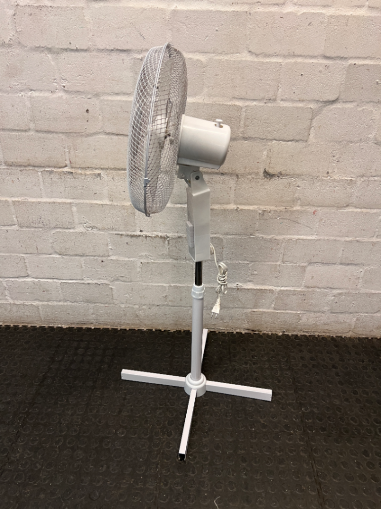 White Goldair Standing Pedestal Fan — Good Working Order
