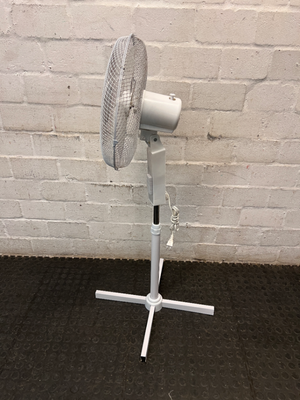 White Goldair Standing Pedestal Fan — Good Working Order