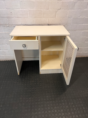 White Louvre-Door Storage Cabinet - Visible Wear to Edges - 2ndhandwarehouse.com