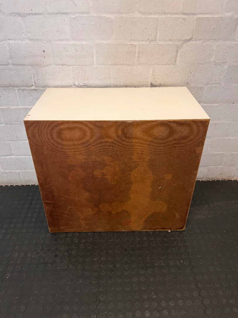 White Louvre-Door Storage Cabinet - Visible Wear to Edges - 2ndhandwarehouse.com
