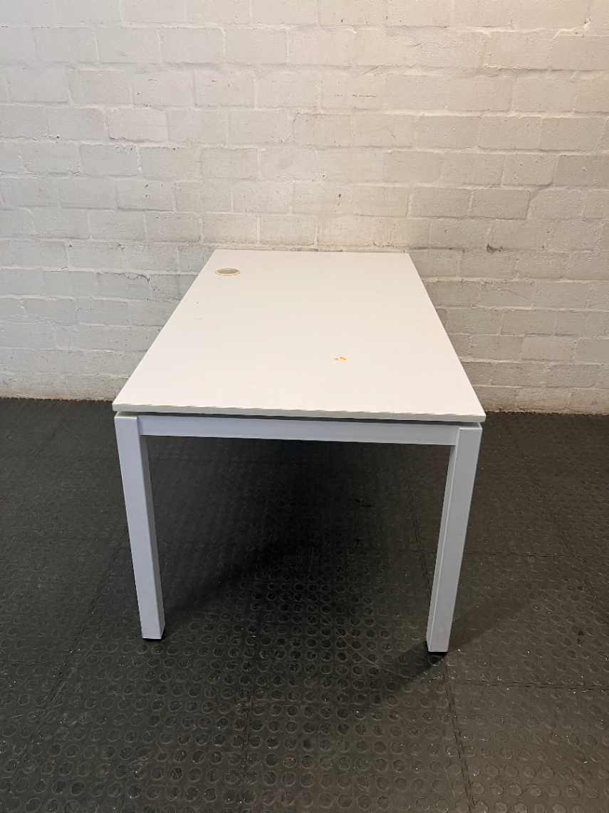 White Rectangular Office Desk with Cable Port — Fair Condition with Minor Surface Wear
