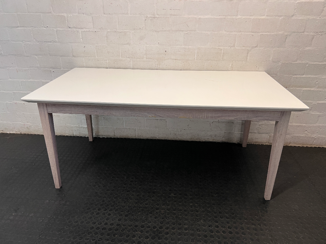 White Top Dining Table with Whitewashed Wooden Legs - 2ndhandwarehouse.com