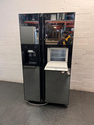 Samsung Black Mirror Side-by-Side Fridge Freezer — Good Working Order – side view