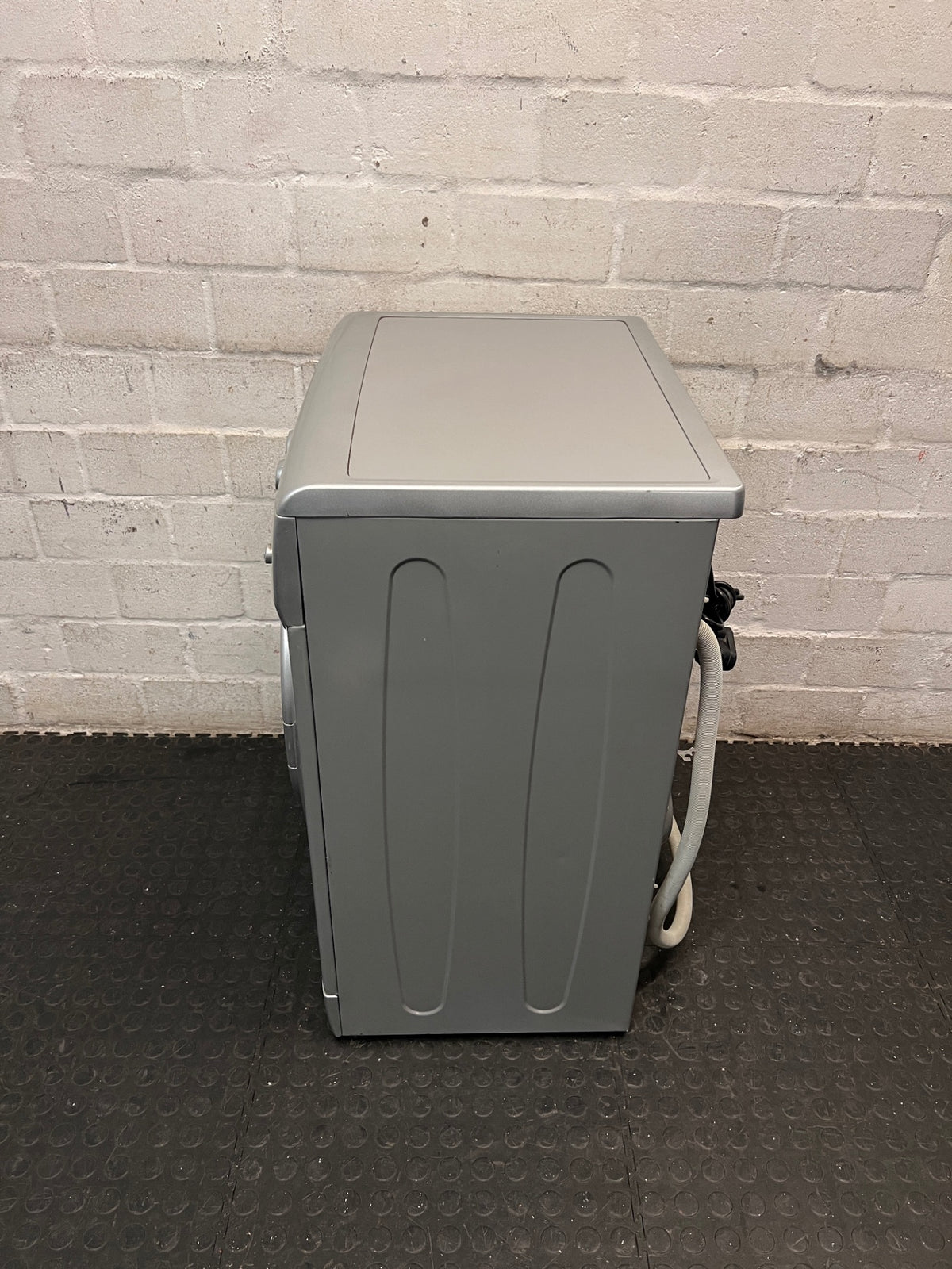 Defy Automaid 600 Front Loader Washing Machine in Grey — Does Not Spin – condition detail