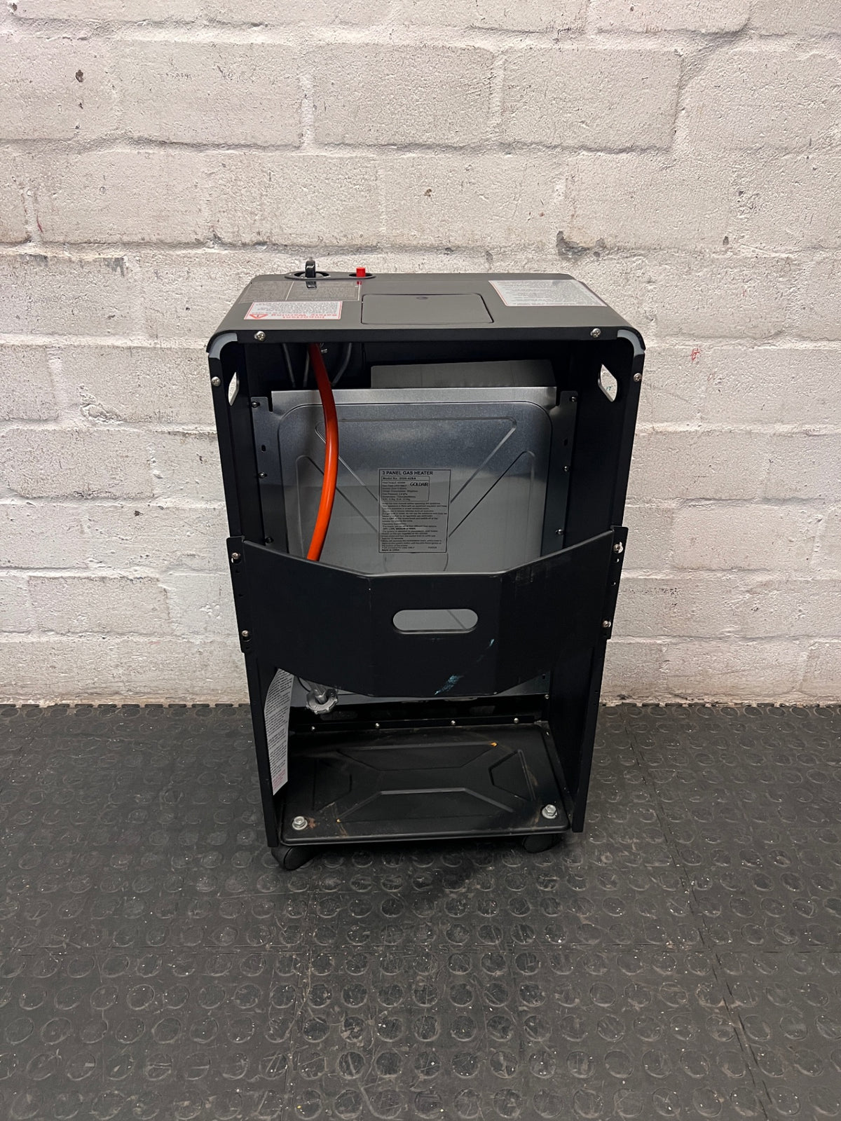 Goldair Portable Black 3-Panel Gas Heater — Good Working Order – back view