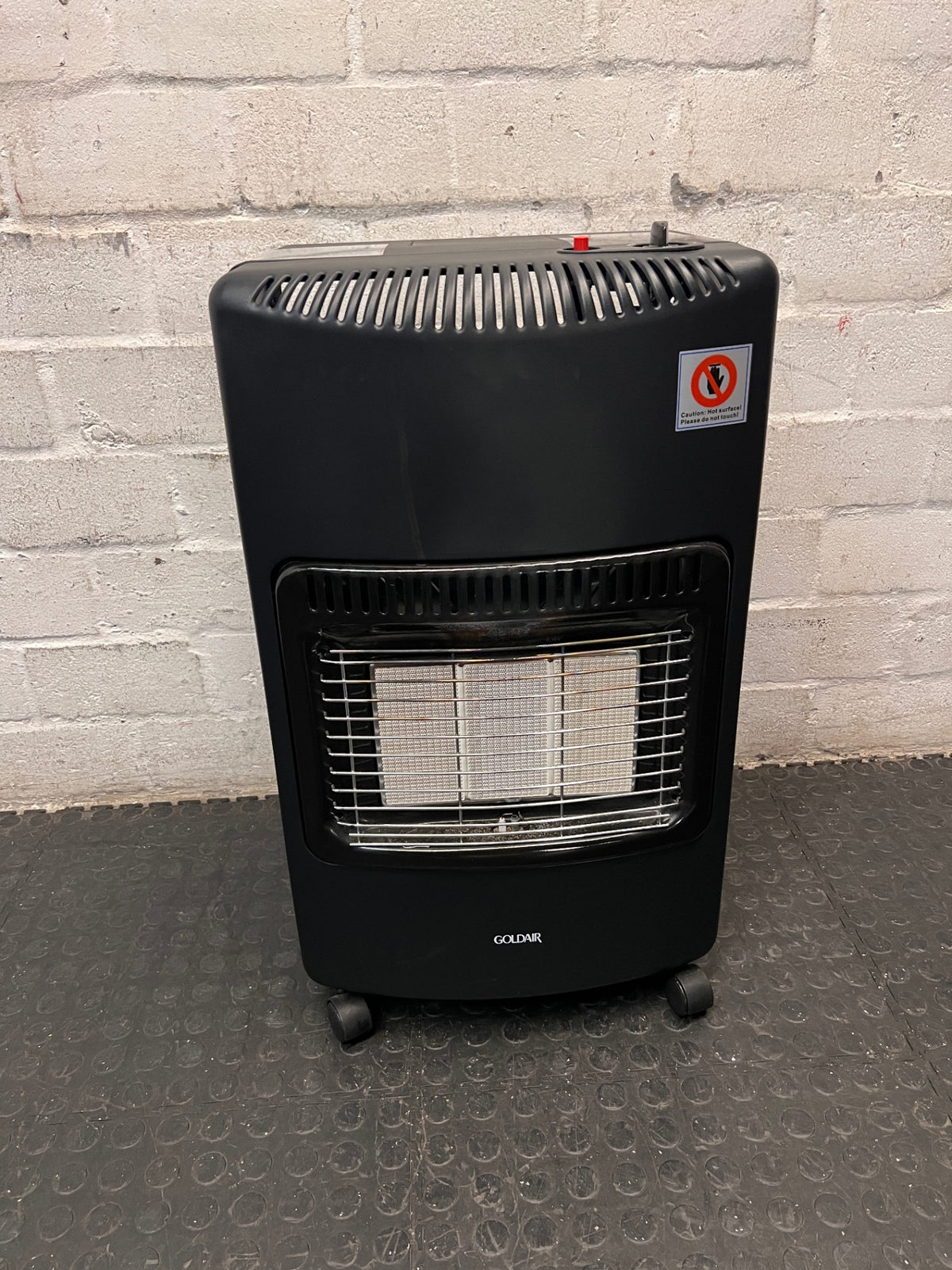 Goldair Portable Black 3-Panel Gas Heater — Good Working Order – main front view