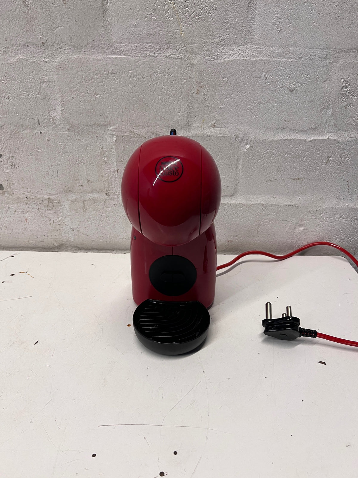 Nescafe Dolce Gusto Piccolo XS Coffee Machine in Red — Good Working Order – top view