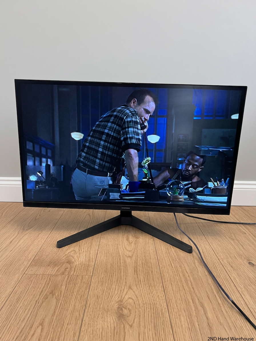 Samsung Widescreen Computer Monitor with V-Stand — Good Working Order – styled product image