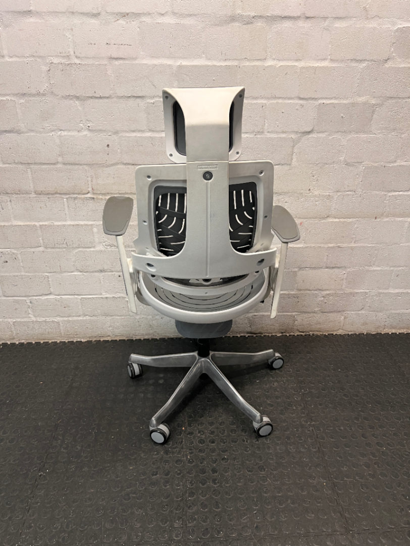 Merryfair High Back Ergonomic Office Chair — Great Condition – condition detail