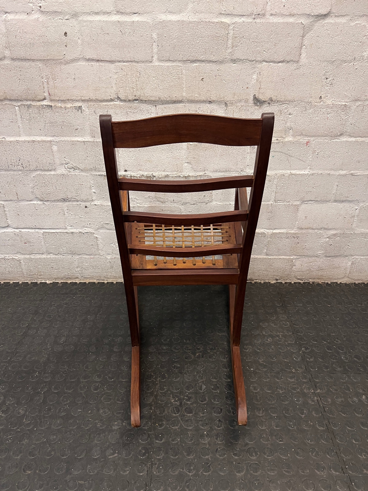 Carved Elephant Detail Wooden Rocking Chair — Good Working Order – back view
