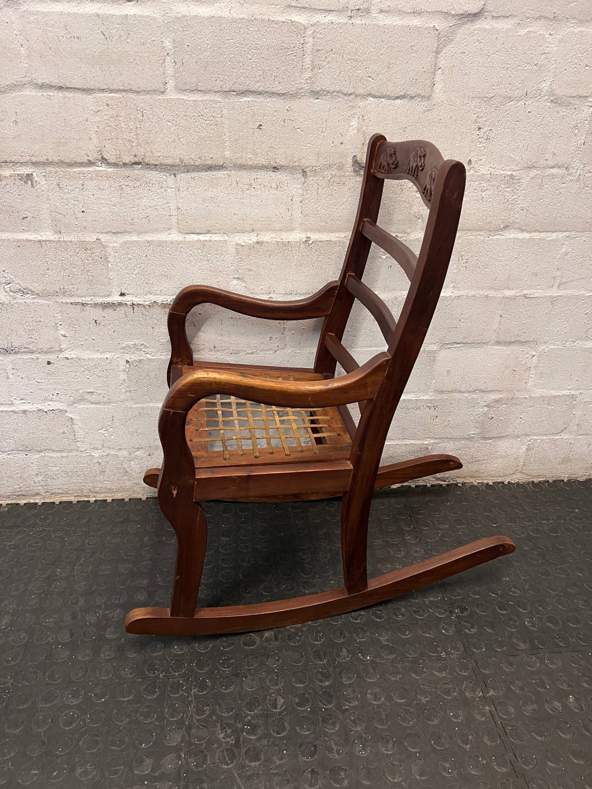 Carved Elephant Detail Wooden Rocking Chair — Good Working Order – condition detail