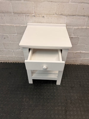 White Cottage Style Bedside Table with Slatted Shelf – side view