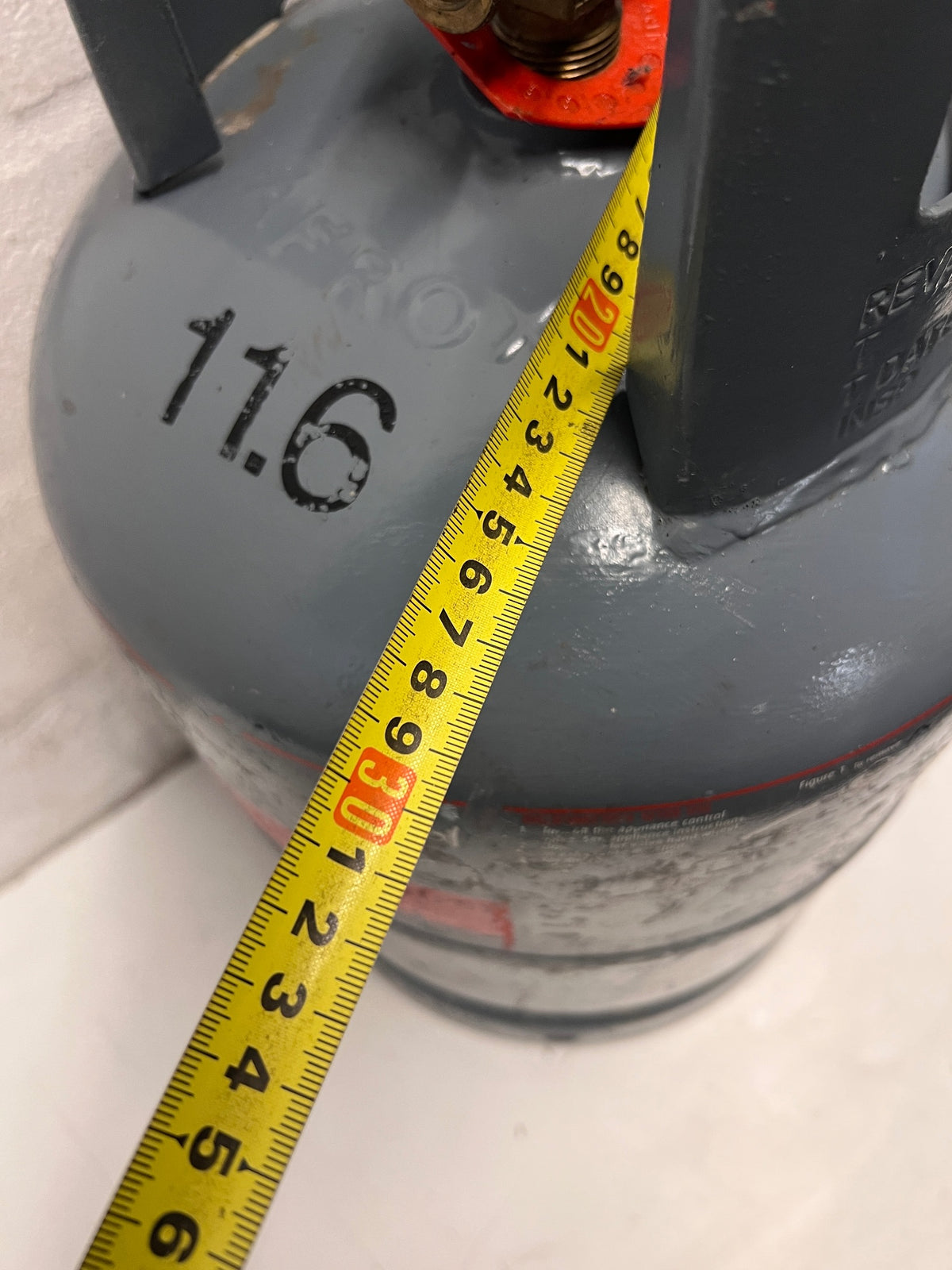9kg Afrox Handigas LPG Cylinder – width measurement
