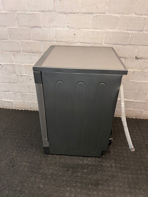 Defy Metallic Silver Freestanding Dishwasher — Good Working Order – condition detail