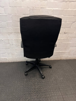 Black High-Back Fabric Office Chair — Broken Wheels – condition detail