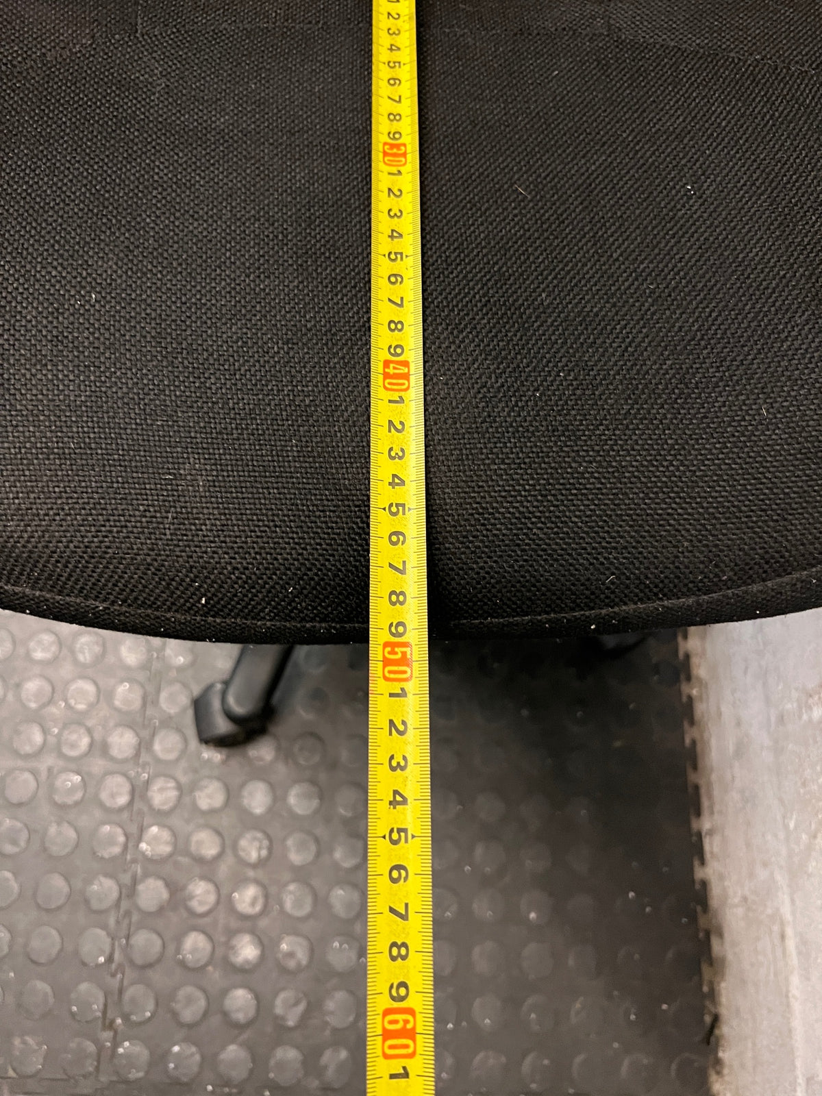 High-Back Black Swivel Office Chair — Broken Wheels on Chair Base – depth measurement