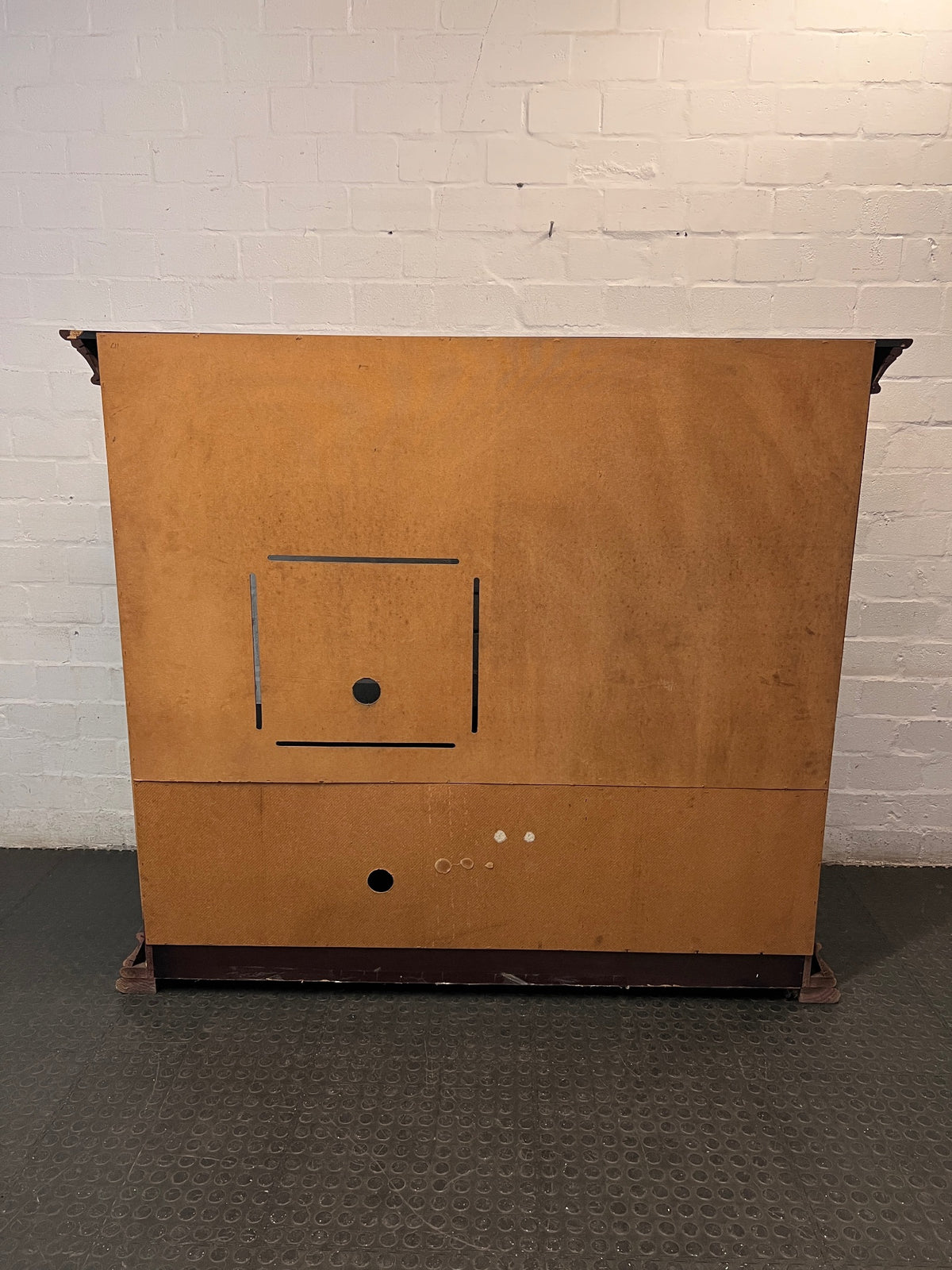 Dark Wood Finish TV Unit with Lattice Detail — Good Working Order – back view
