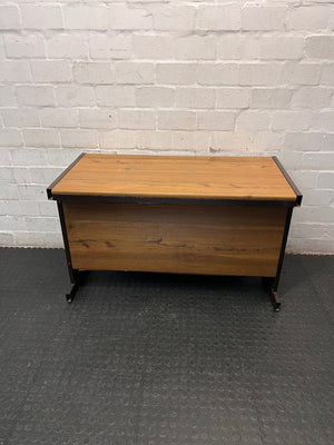 Wood-Look Office Desk with Dark Brown Metal Frame — Good Working Order – condition detail