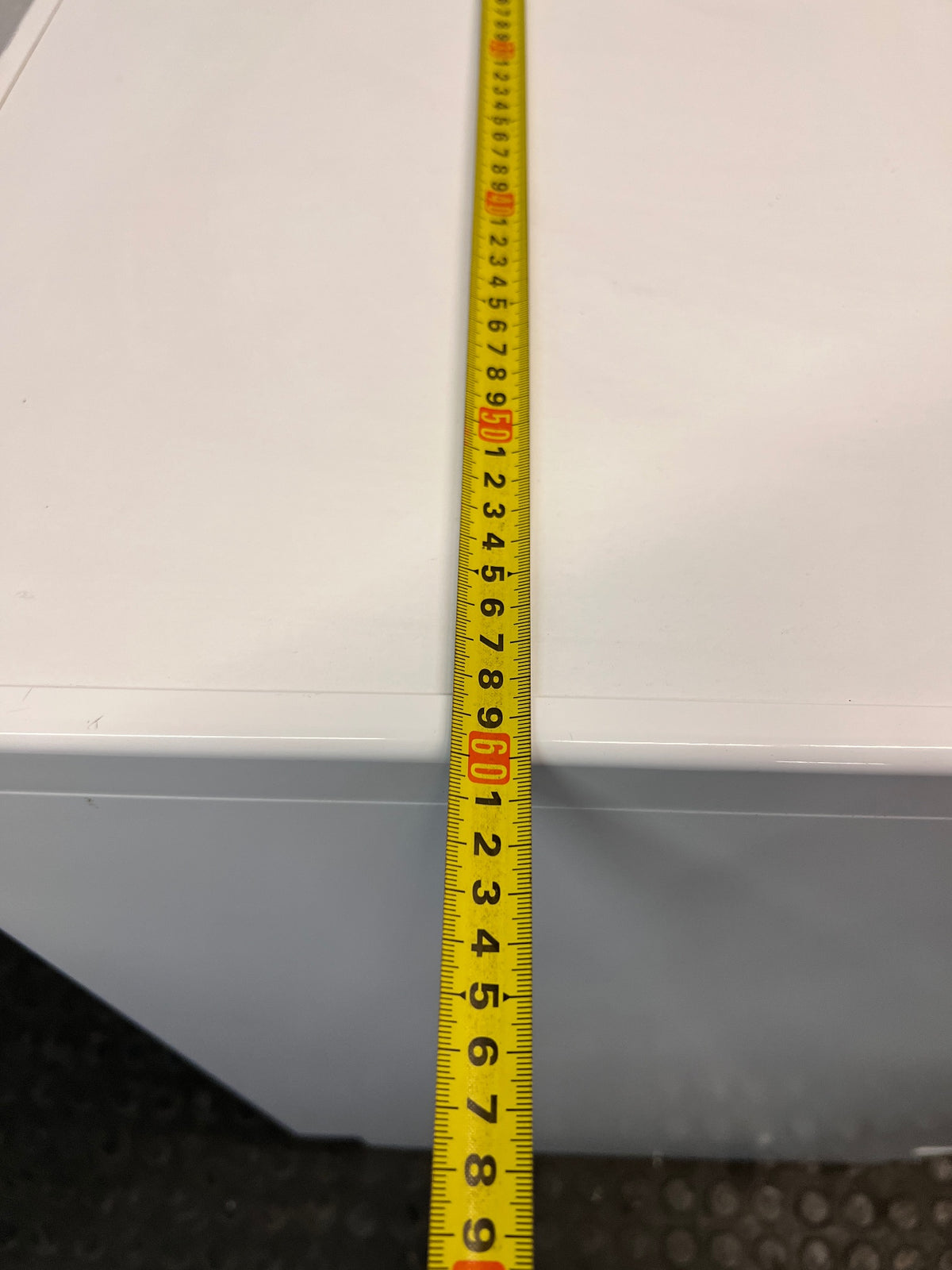 White Bosch Serie 4 SilencePlus Dishwasher — Good Working Order – width measurement