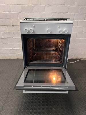 Bosch 4-Burner White Gas Hob and Oven — Operational Hub with Oven Issues and Interior Buildup – side view