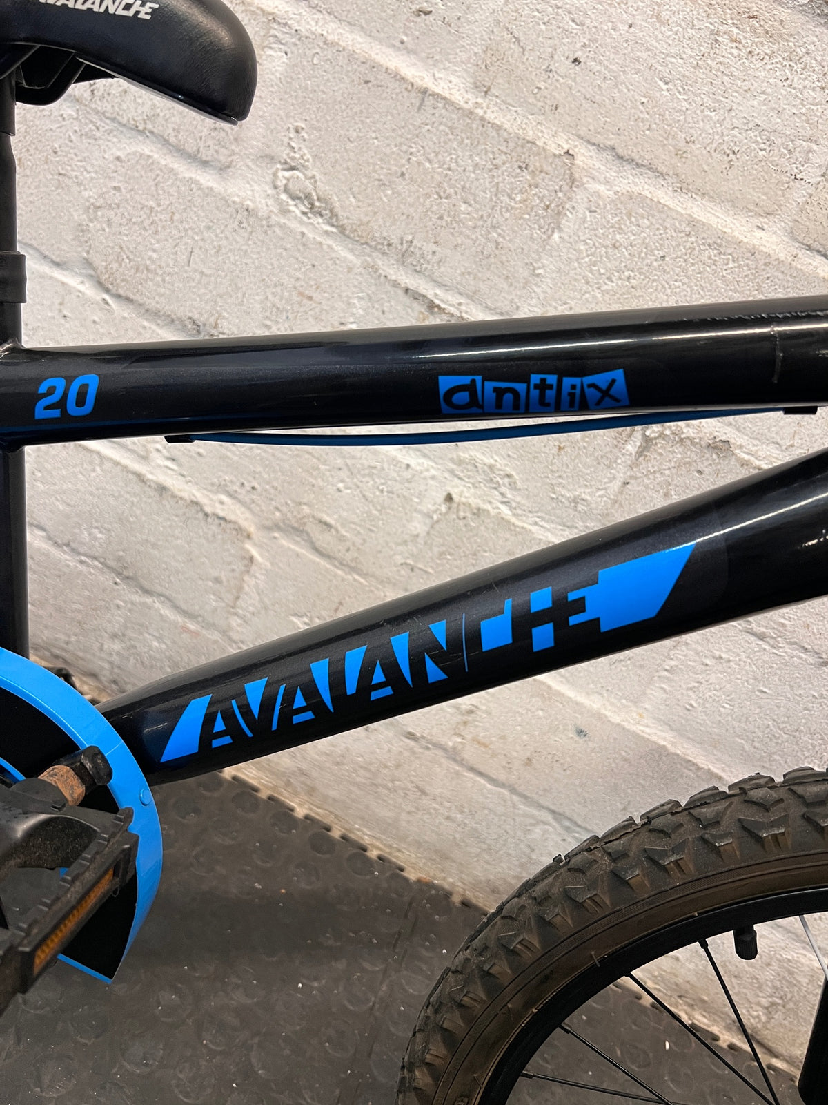 20 Inch Avalanche Mountain Bike in Black and Blue — Good Condition with Fair Wear – top view