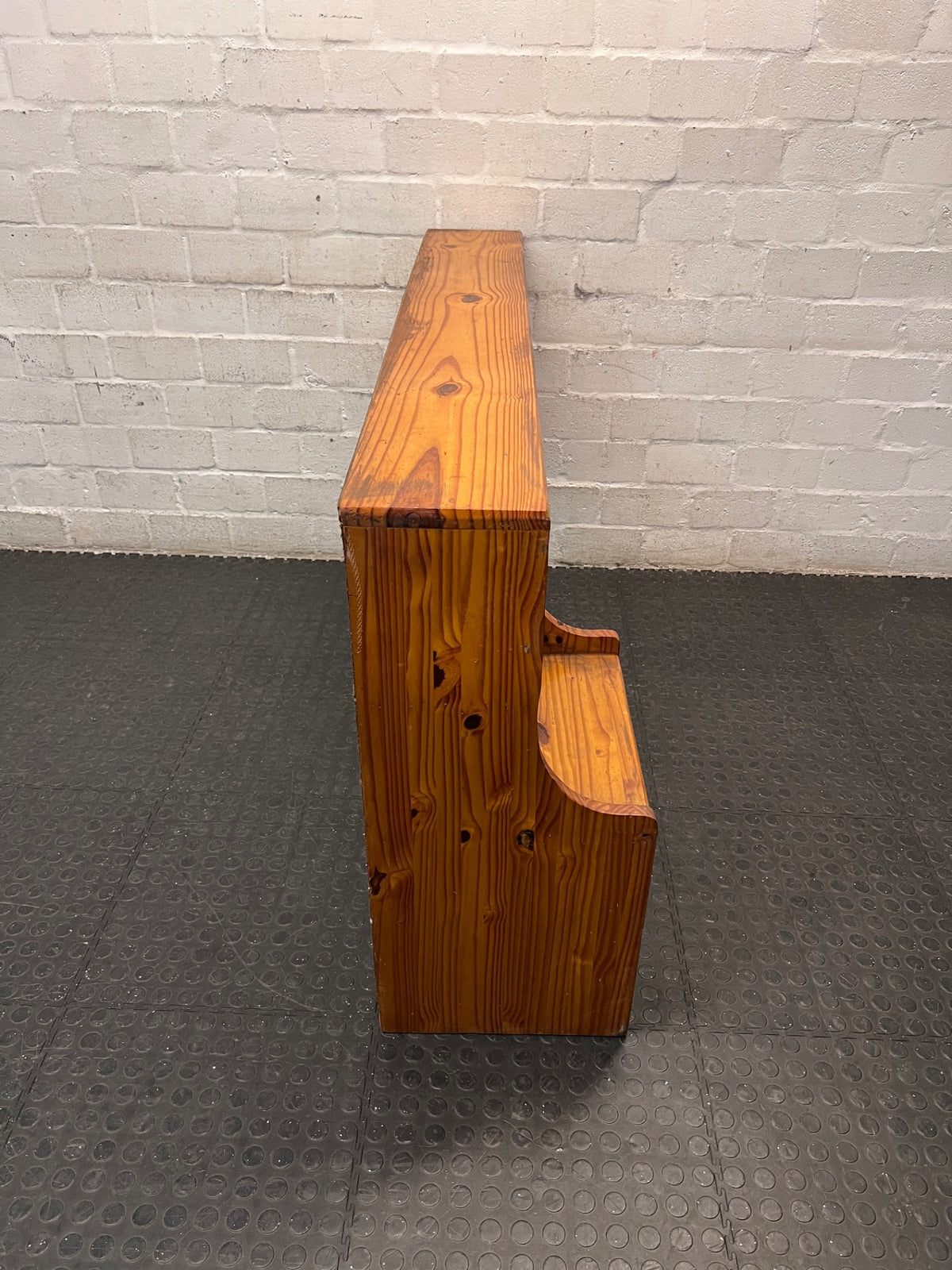 Knotty Pine Single Headboard with Integrated Pedestal – top view